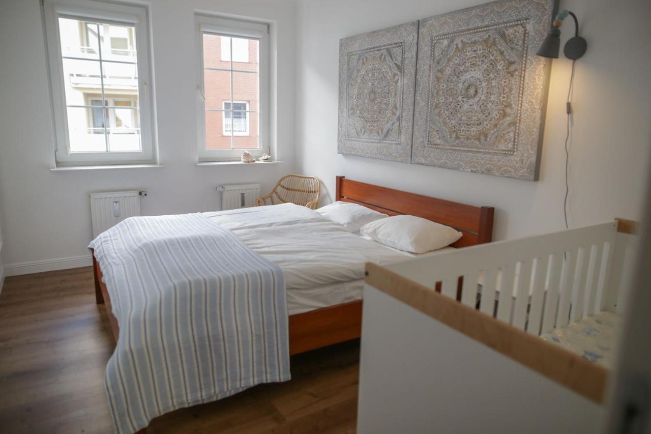 Apartament Biala Sowa - Weisse Eule Apartment Kołobrzeg Extérieur photo